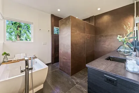3101 NW Blodgett Way Bend OR 97703