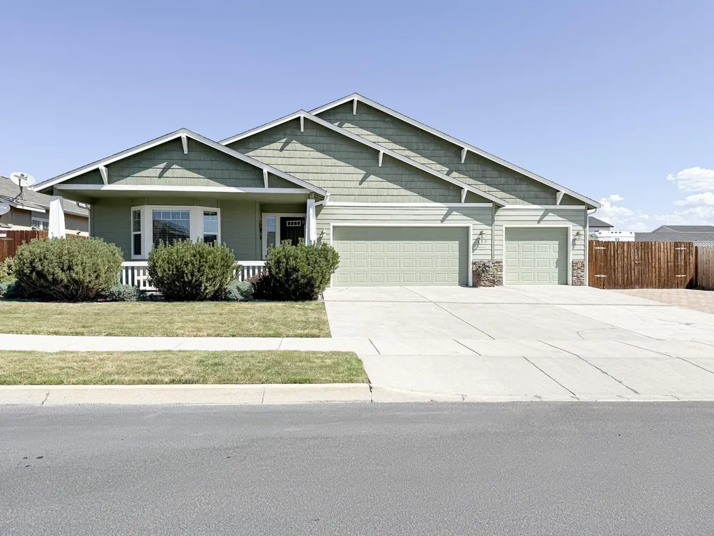 899 NE Cobblestone Court Prineville OR 97754
