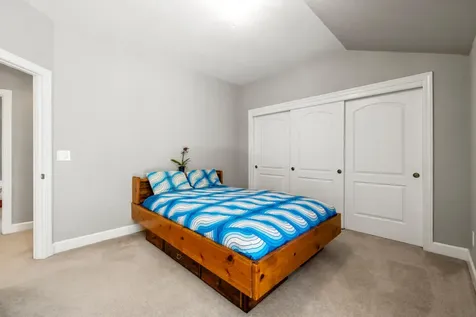10358 Cinnamon Teal Drive Klamath Falls OR 97601