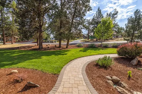 10358 Cinnamon Teal Drive Klamath Falls OR 97601