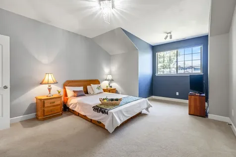 10358 Cinnamon Teal Drive Klamath Falls OR 97601