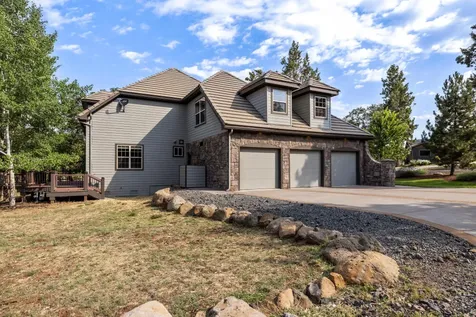 10358 Cinnamon Teal Drive Klamath Falls OR 97601