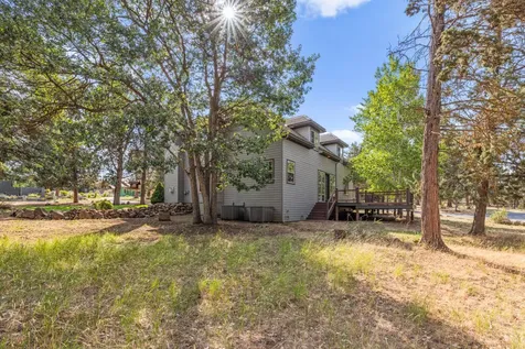 10358 Cinnamon Teal Drive Klamath Falls OR 97601