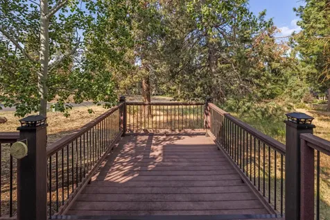 10358 Cinnamon Teal Drive Klamath Falls OR 97601