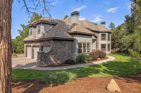 10358 Cinnamon Teal Drive Klamath Falls OR 97601