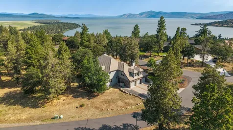 10358 Cinnamon Teal Drive Klamath Falls OR 97601
