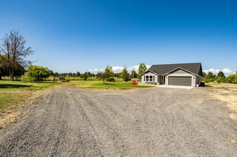 6635 SW 61st Street Redmond OR 97756