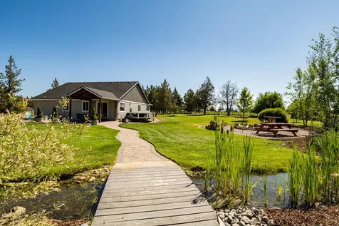 6635 SW 61st Street Redmond OR 97756