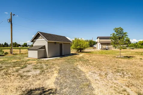 6635 SW 61st Street Redmond OR 97756
