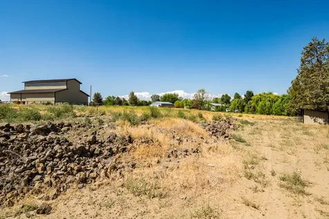 6635 SW 61st Street Redmond OR 97756