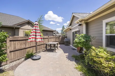21307 NE Brooklyn Court Bend OR 97701