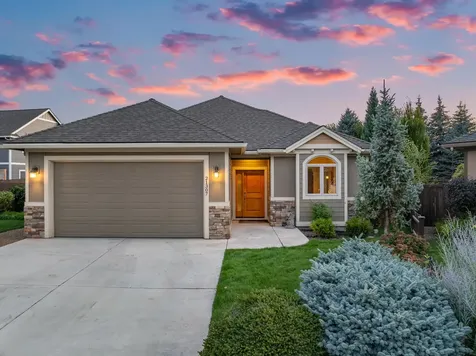 21307 NE Brooklyn Court Bend OR 97701