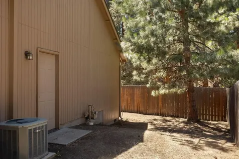 61215 Bighorn Court Bend OR 97702
