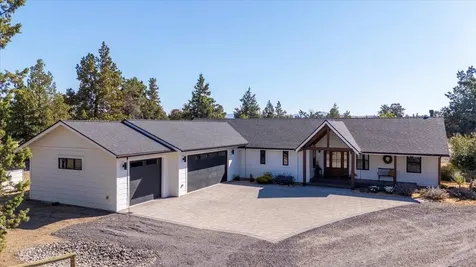 4800 NW 57th Street Redmond OR 97756