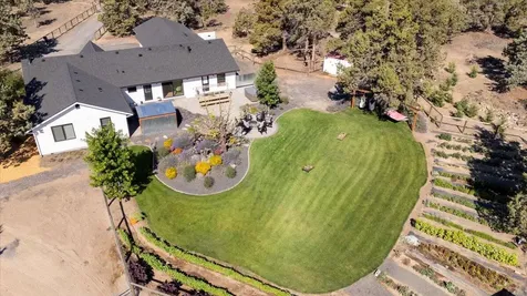 4800 NW 57th Street Redmond OR 97756