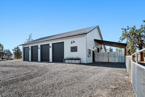 4800 NW 57th Street Redmond OR 97756