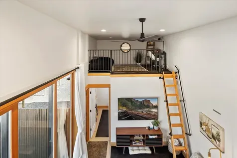 4800 NW 57th Street Redmond OR 97756