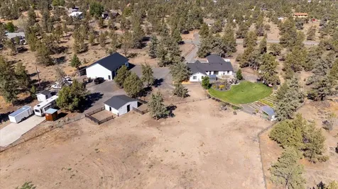 4800 NW 57th Street Redmond OR 97756