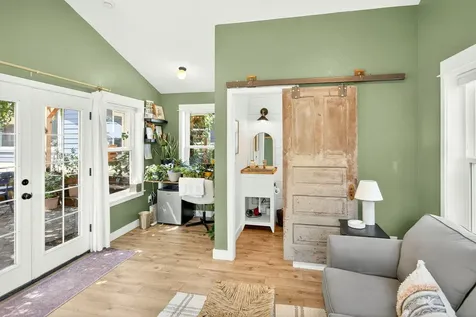 1108 Park Street Ashland OR 97520