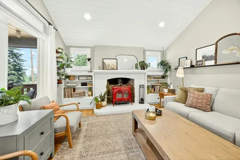 1108 Park Street Ashland OR 97520