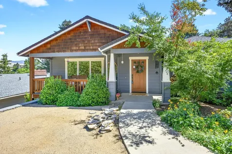 1108 Park Street Ashland OR 97520