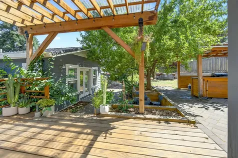 1108 Park Street Ashland OR 97520