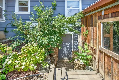 1108 Park Street Ashland OR 97520