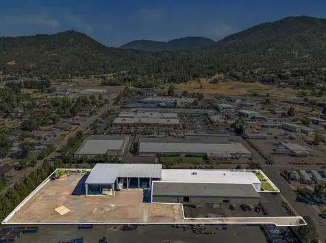 1990 NW Washington Boulevard Grants Pass OR 97526