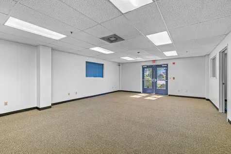 1990 NW Washington Boulevard Grants Pass OR 97526
