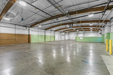 1990 NW Washington Boulevard Grants Pass OR 97526