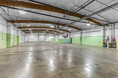 1990 NW Washington Boulevard Grants Pass OR 97526