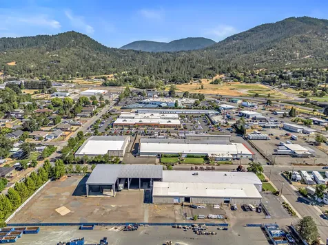 1990 NW Washington Boulevard Grants Pass OR 97526