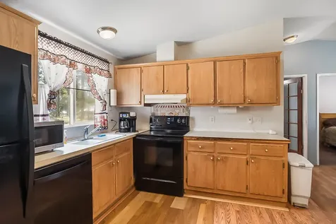 52644 Skidgel Road La Pine OR 97739