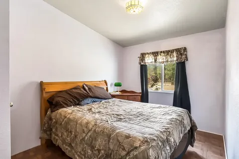 52644 Skidgel Road La Pine OR 97739