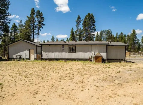52644 Skidgel Road La Pine OR 97739