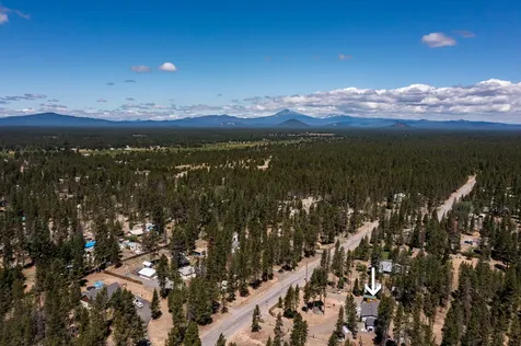 52644 Skidgel Road La Pine OR 97739