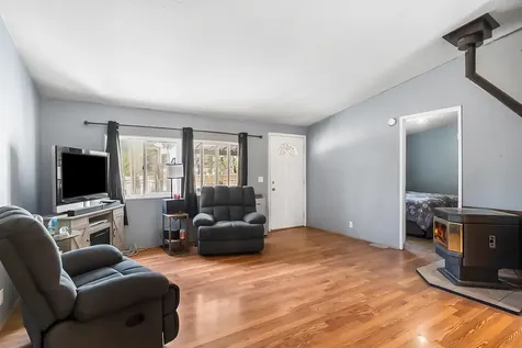 52644 Skidgel Road La Pine OR 97739