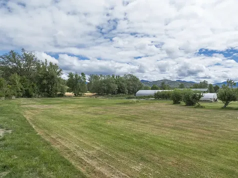 4441 Upper River Road Grants Pass OR 97526