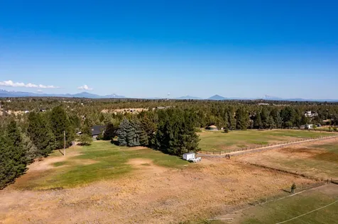 65030 Wapiti Way Bend OR 97703