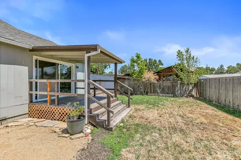 1215 Sweet Road Medford OR 97501