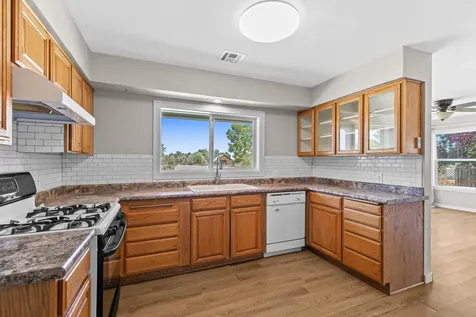 1215 Sweet Road Medford OR 97501