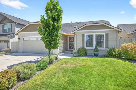3288 Cheltenham Way Medford OR 97504
