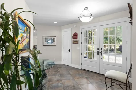 700 Rogue Wood Drive White City OR 97503