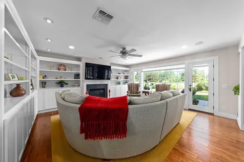 700 Rogue Wood Drive White City OR 97503