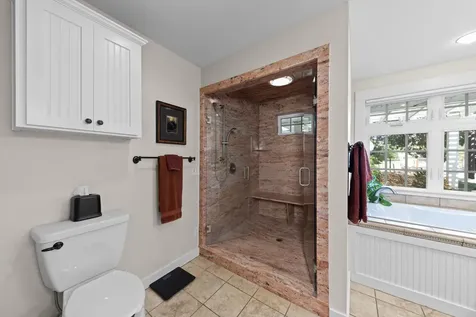 700 Rogue Wood Drive White City OR 97503