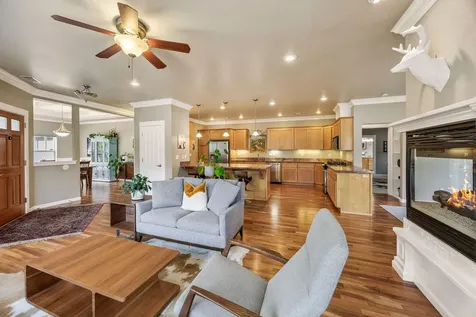 2270 Haviland Drive Grants Pass OR 97527