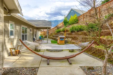 2270 Haviland Drive Grants Pass OR 97527