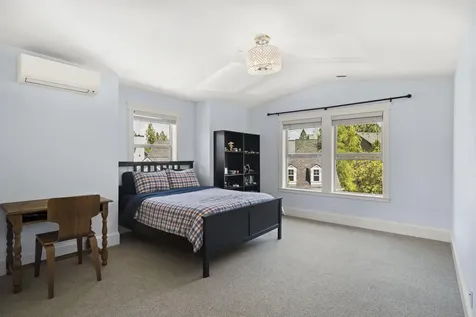 810 NW Fort Clatsop Street Bend OR 97703