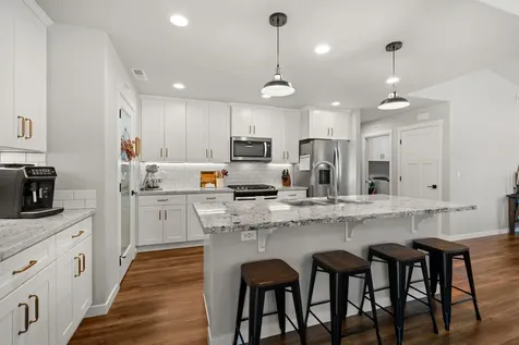 7595 Wilson Way White City OR 97503