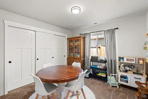 7595 Wilson Way White City OR 97503
